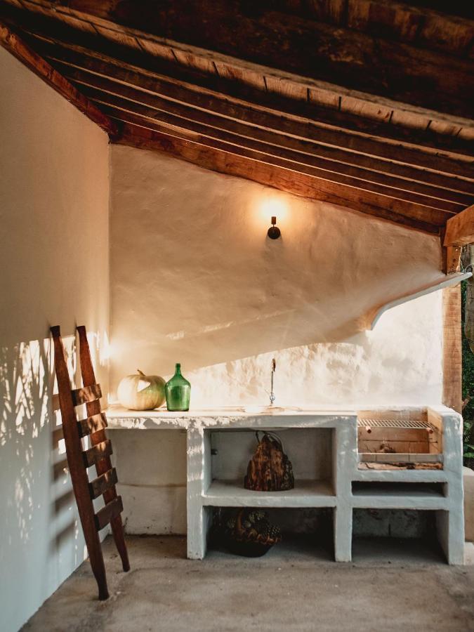 Epicos House, Your Home Away From Home. Nogueira  Экстерьер фото